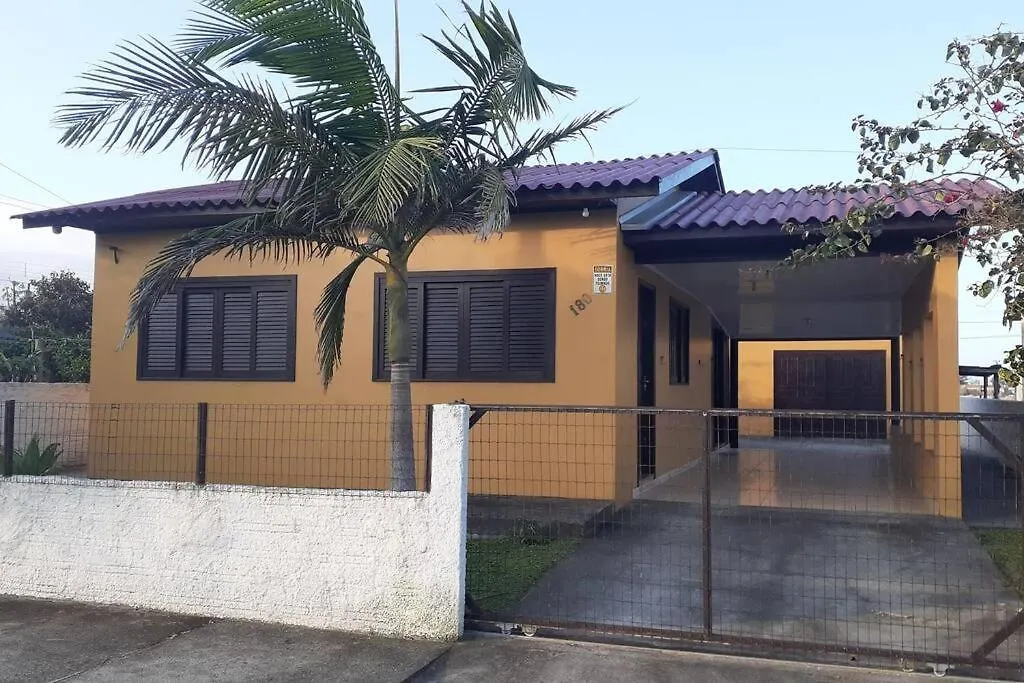 הוילה ארויו דו סילבה Casa Proximo Ao Mar, 100 Mts